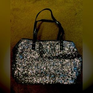 Nine West purse and wristlet